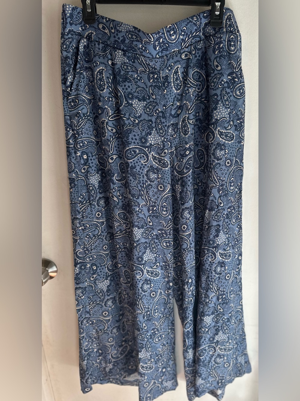 Torrid 0 Short NWT Blue Paisley High Rise Challis Wide Leg Pull On Pants